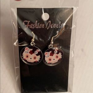 Oker  Brand fashion jewelry-earrings.